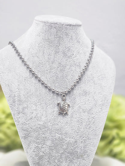 Ocean Turtle Necklace – Acero Inoxidable